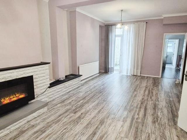 House for rent in Cimla, Neath