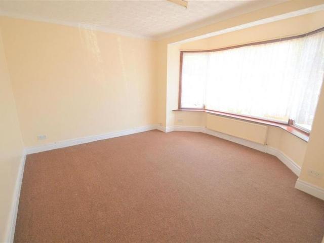 House for rent in Newbury Park, Greater London