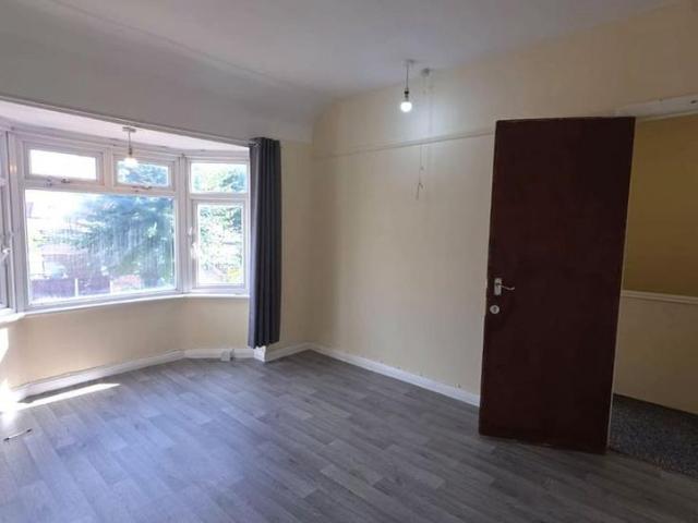 House for rent in London Borough of Enfield, Greater London