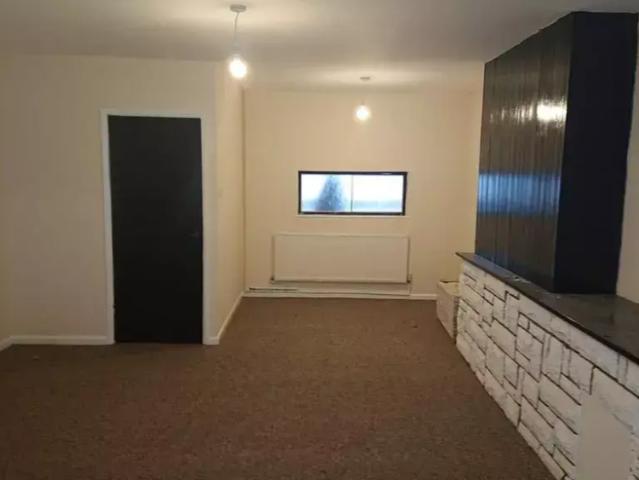 House for rent in Oldbury, West Midlands