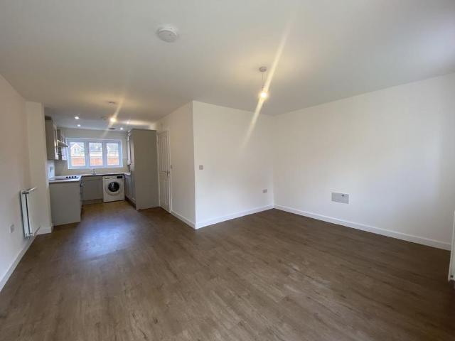 House for rent in Priors Hall Park, Weldon