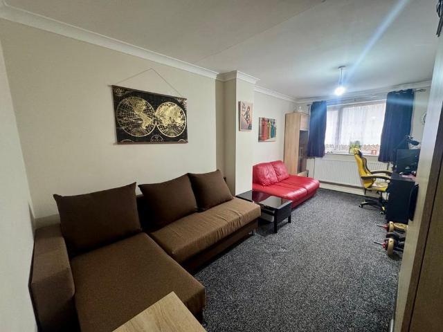 House for rent in West Bromwich, West Midlands