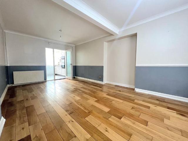 House for rent in Hopkinstown, Trehafod