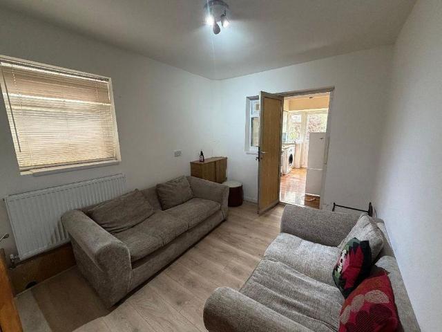 House for rent in Eastcote, Greater London