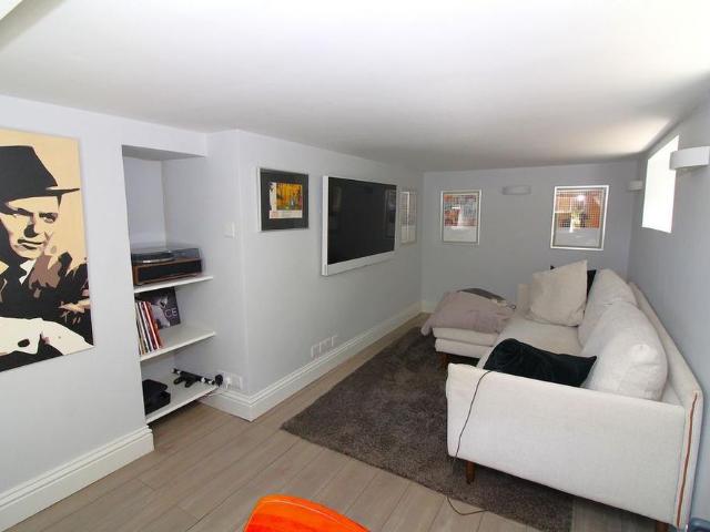 House for rent in St James, Sandown Park