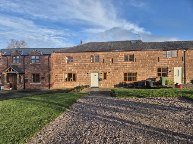 House for rent in Kingsley, Cheshire
