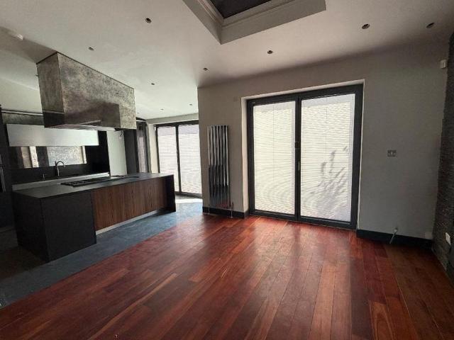 House for rent in Brunswick Park, Greater London