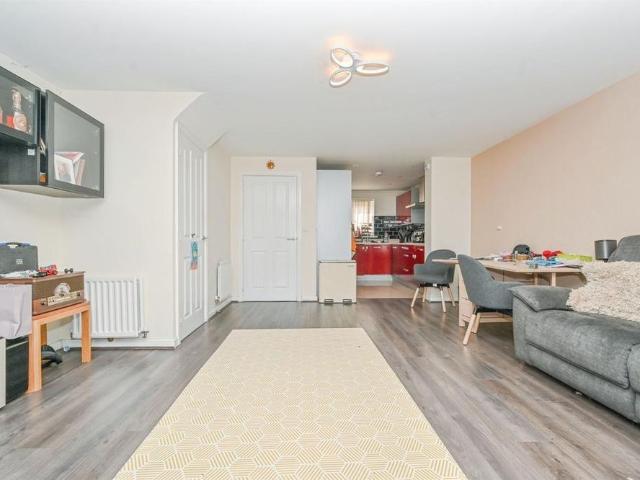 House for rent in Batchworth, Hertfordshire