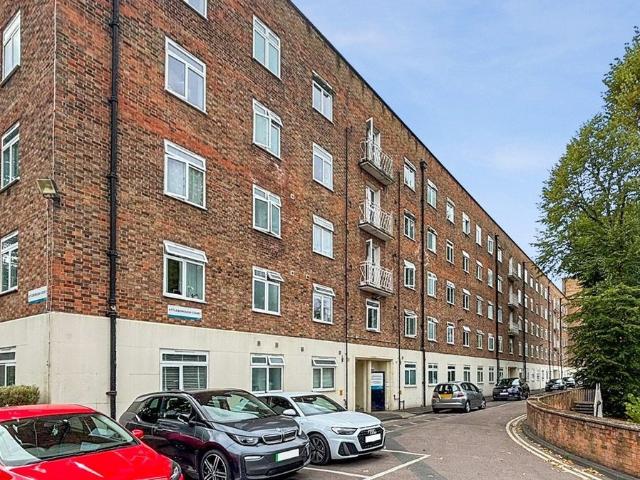Apartment for rent in Dulwich, Greater London