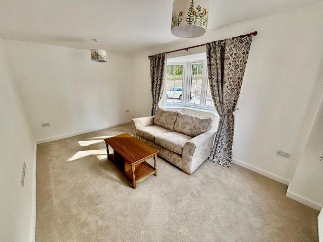 House for rent in The Close, Salisbury