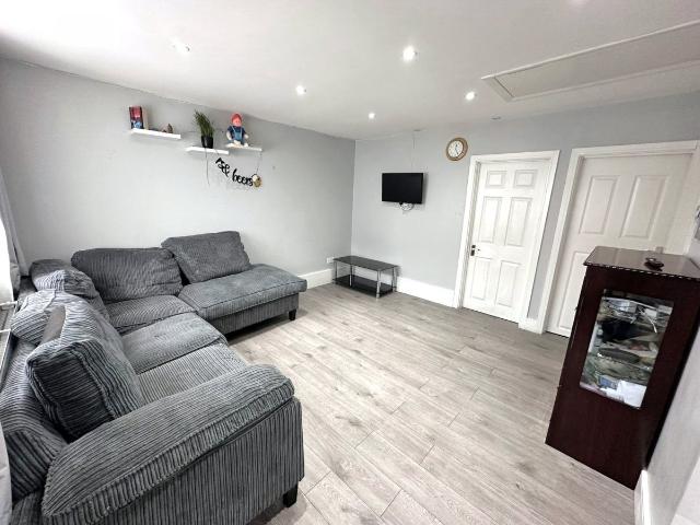 House for rent in Yeading, Greater London