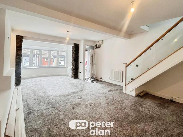 House for rent in Troed-y-rhiw, Troedyrhiw
