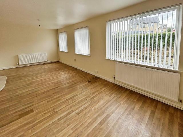 House for rent in Cimla, Neath