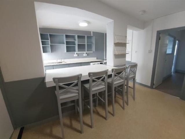 House for rent in Nangreaves, Wales