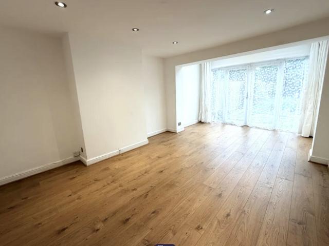 House for rent in Evershot, Oxfordshire