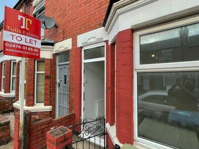 Apartment for rent in Ball Hill, West Midlands
