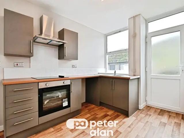 Apartment for rent in Aberaman South, Godreaman