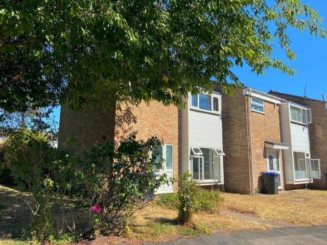 Apartment for rent in Sydenham, Green Close