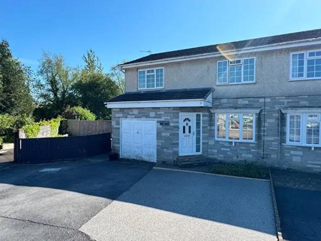 Apartment for rent in Johnstown, Carmarthen