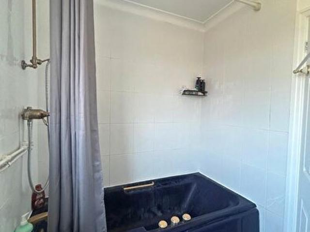 Apartment for rent in Church Cowley, The Slade