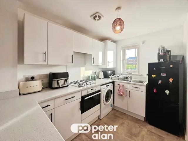 Apartment for rent in Parc Derwen, Coity