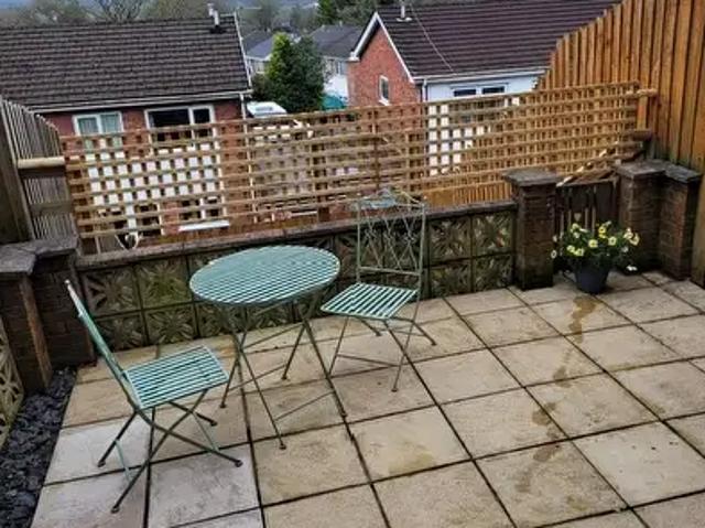 Apartment for rent in Graigfelen, Clydach