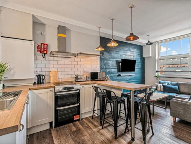 Apartment for rent in Bede Island, Old Wharf