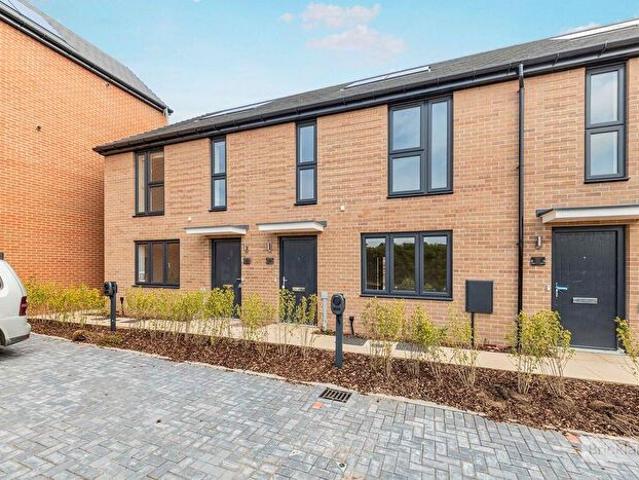 Apartment for rent in Shenley Brook End, Milton Keynes