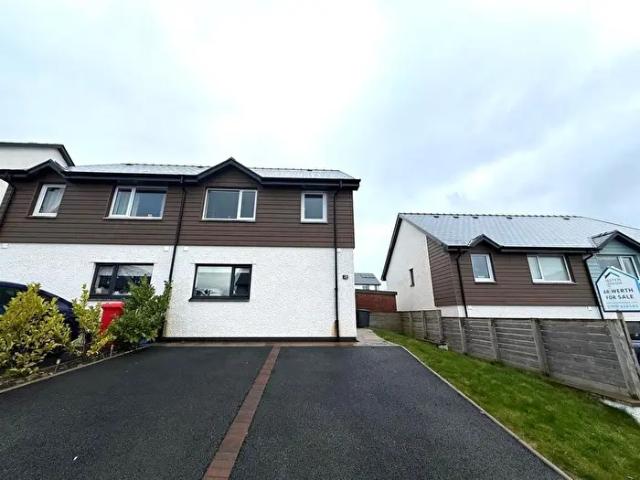 Apartment for rent in Trefeurig, Penrhyn-coch