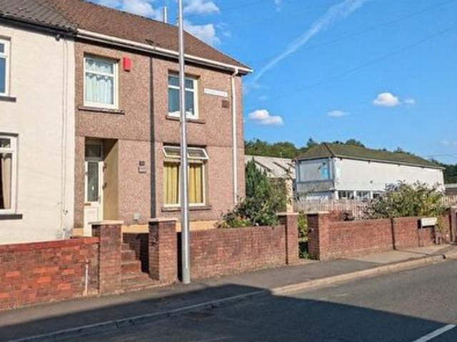 Apartment for rent in Town, Merthyr