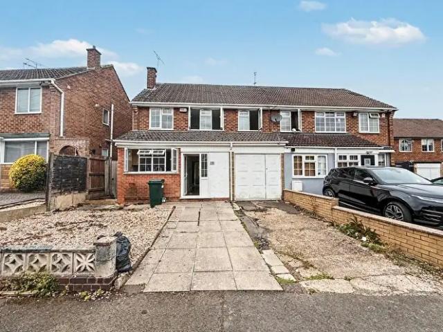 Apartment for rent in Stivichall, West Midlands