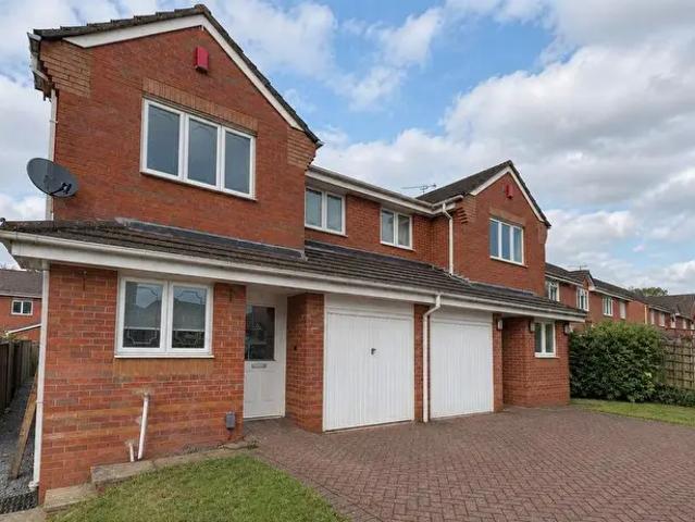 Apartment for rent in Warwick Gates, Warwick