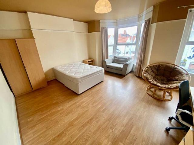 Apartment for rent in Nangreaves, Wales