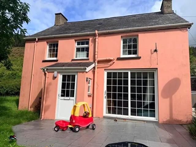 Apartment for rent in Llanafan, Wales