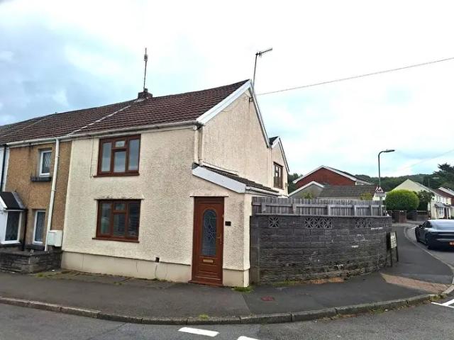 Apartment for rent in Caewern, Bryncoch