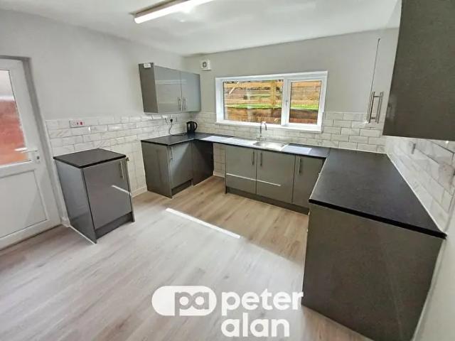 Apartment for rent in Gadlys, Aberdare