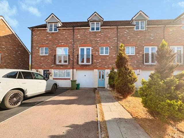 Apartment for rent in Llanharan, Wales