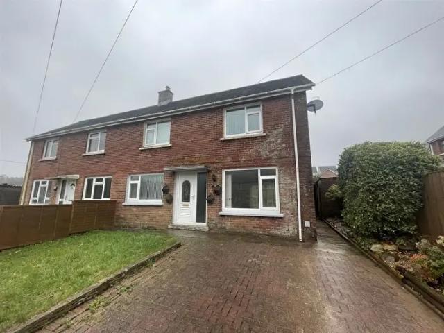 Apartment for rent in Llannon, Y Tymbl / Tumble