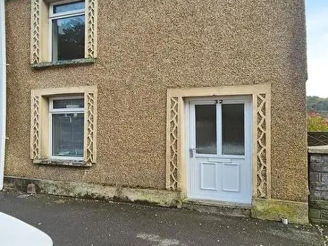Apartment for rent in Briton Ferry