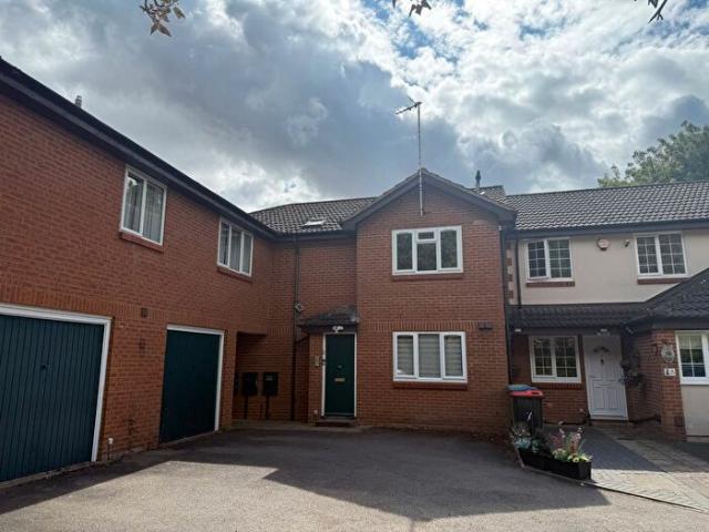 Apartment for rent in Green Park, Milton Keynes
