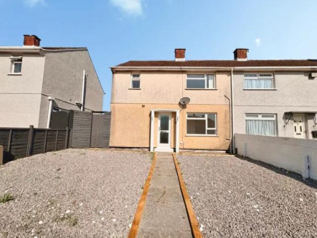 Apartment for rent in Sandfields, Port Talbot