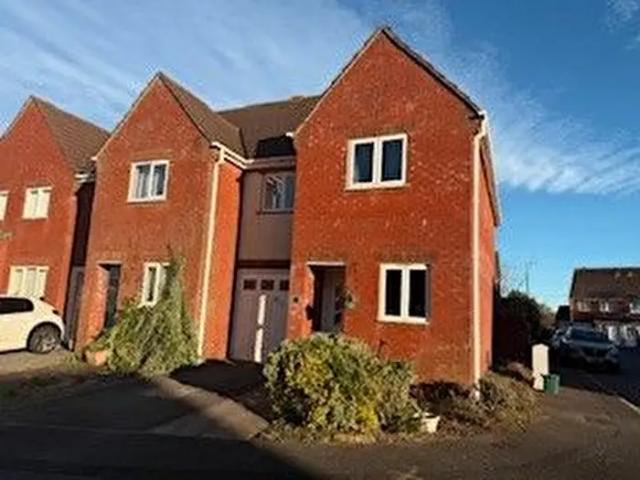 Apartment for rent in Morfa, Llanelli