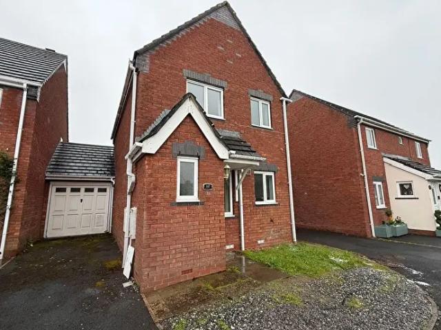 Apartment for rent in Morfa, Llanelli
