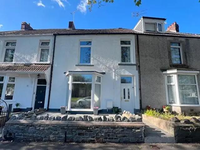 Apartment for rent in Brynmill, Swansea