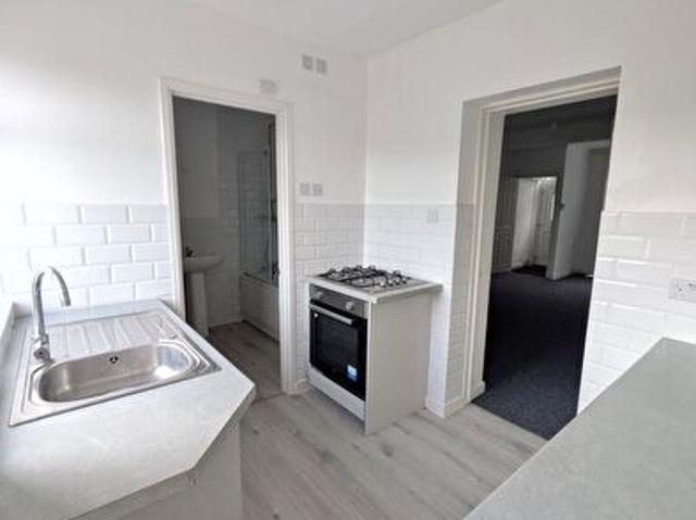 Apartment for rent in Porth, Wales