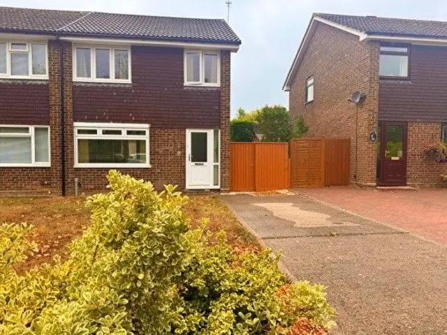 Apartment for rent in Poets Estate, Newport Pagnell
