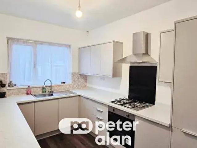 Apartment for rent in Briton Ferry