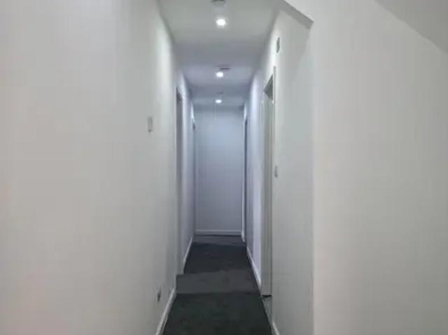 Apartment for rent in Pentre, Ton Pentre