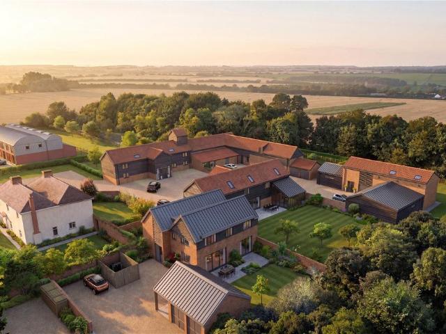 Land for sale in Chelmondiston, Suffolk