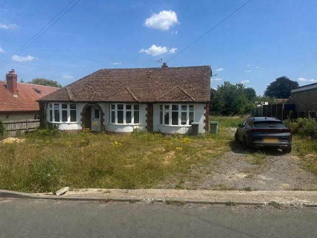 Land for sale in Midway, Kent